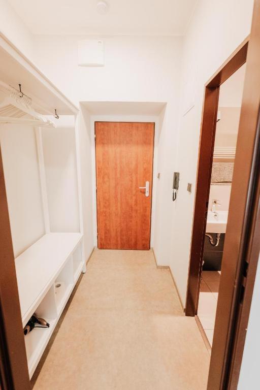 Citybeat Apartments, 400M From The Square プルゼニ エクステリア 写真