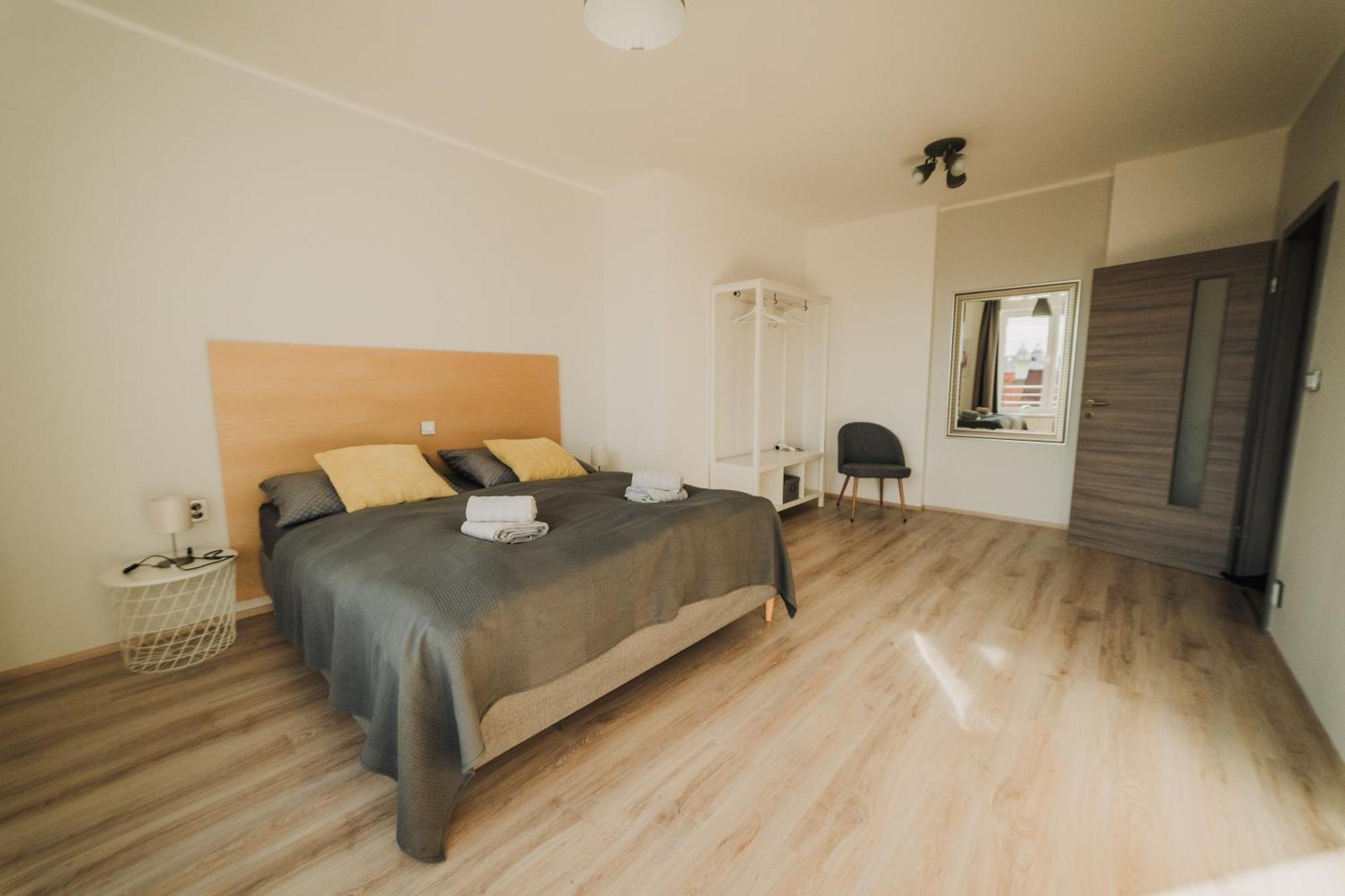 Citybeat Apartments, 400M From The Square プルゼニ エクステリア 写真